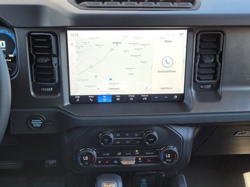 New 2025 Ford Bronco Badlands image 14