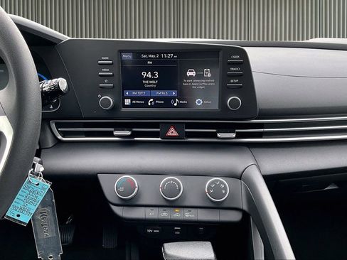 New 2026 Hyundai Elantra SE FWD image 8