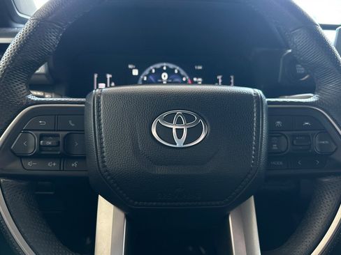 Used 2024 Toyota Tacoma SR5 AWD/4WD image 21