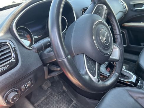 Used 2021 Jeep Compass Limited image 26