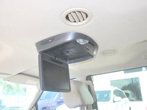 Used 2008 Ford Expedition XLT image 23