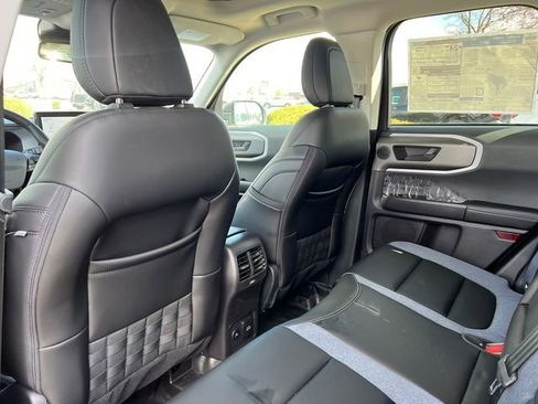 New 2025 Ford Bronco Sport Outer Banks w/ Sasquatch Outer Banks Package AWD/4WD image 40