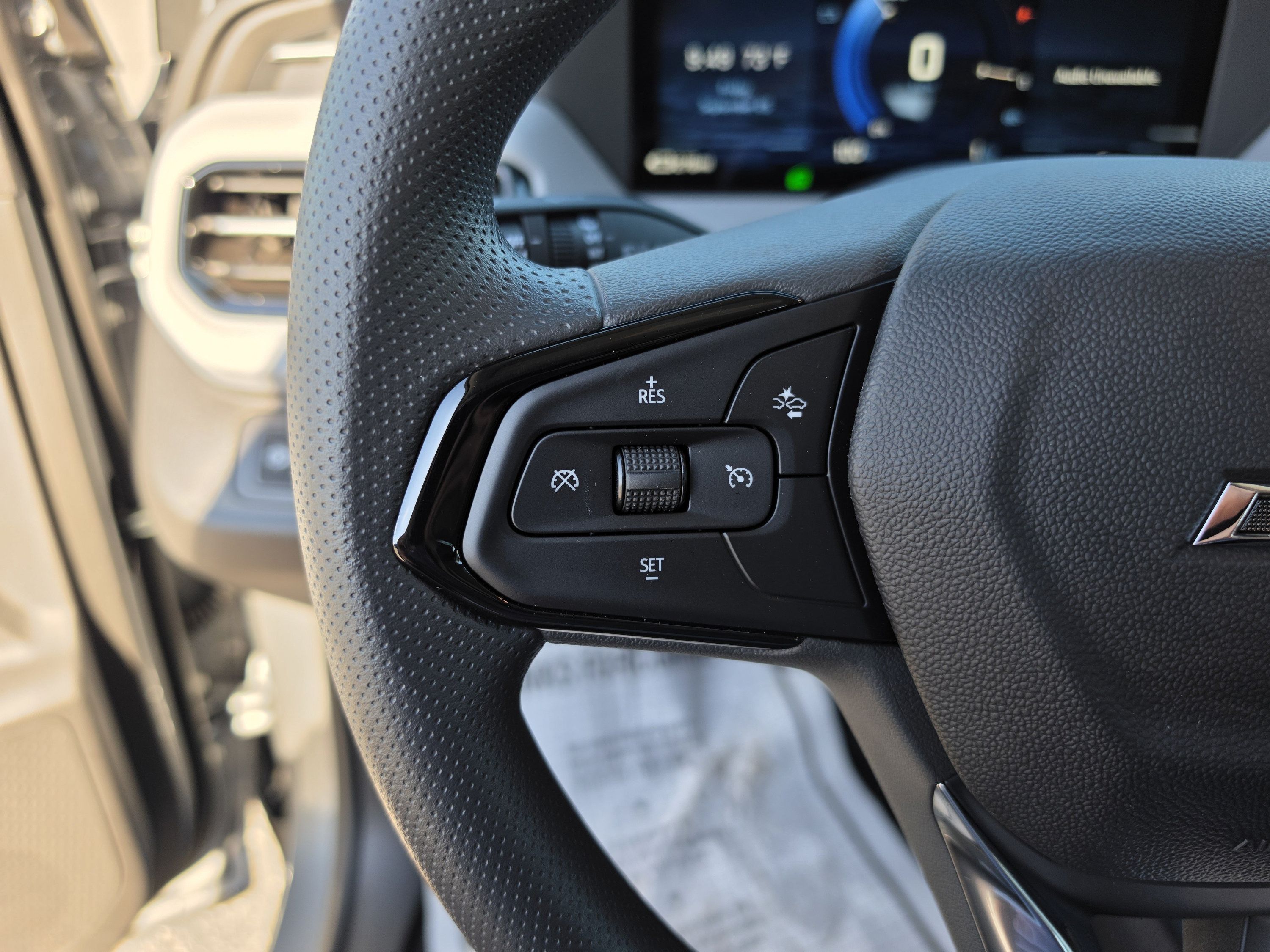 New 2027 Chevrolet Bolt LT FWD image 30