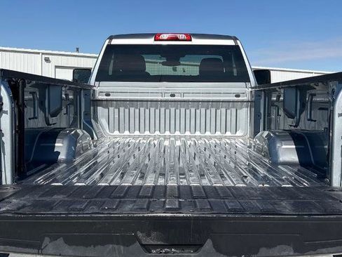Used 2024 GMC Sierra 3500 SLE w/ SLE Convenience Package AWD/4WD image 28