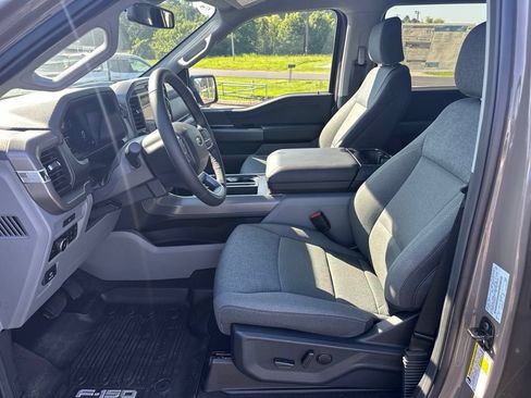 New 2026 Ford F150 XLT w/ Equipment Group 302A MID AWD/4WD image 15