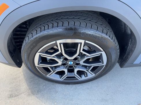 Certified 2025 BMW X2 xDrive28i image 13