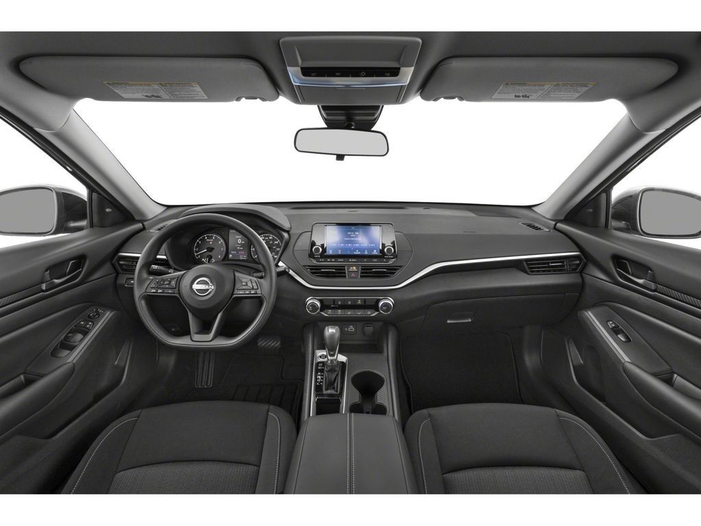 Used 2024 Nissan Altima 2.5 S FWD image 5
