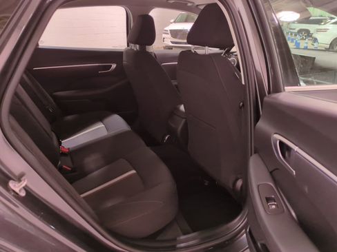 Certified 2025 Hyundai Sonata SEL image 12