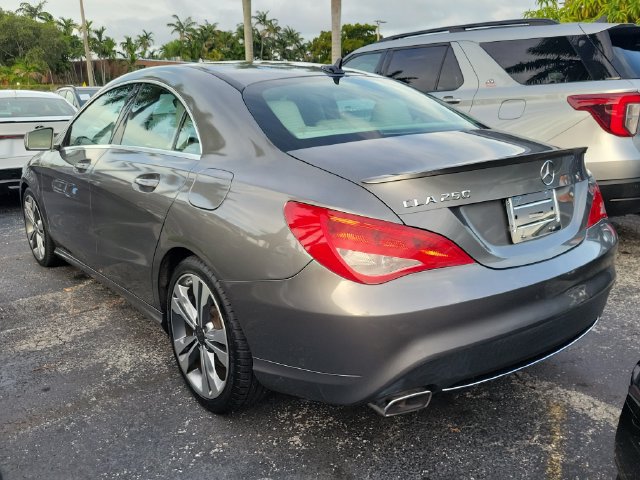 Used 2015 Mercedes-Benz CLA 250 image 4