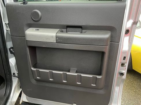 Used 2011 Ford F350 Lariat w/ FX4 4X4 Off-Road Pkg image 33