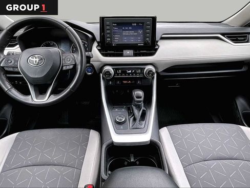 Used 2022 Toyota RAV4 XLE w/ XLE Grade Weather Package AWD/4WD image 16