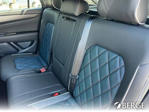 New 2026 Volkswagen Atlas Cross Sport SEL Premium R-Line AWD/4WD image 29