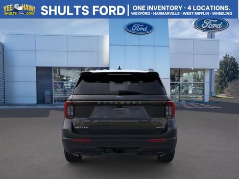 New 2026 Ford Explorer Active image 6