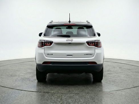 Used 2025 Jeep Compass Limited AWD/4WD image 7