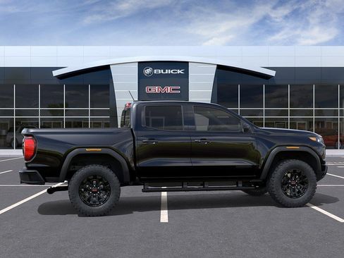 New 2026 GMC Canyon Elevation w/ LPO, Black Badging Package RWD image 5