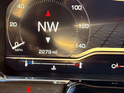 Used 2024 GMC Sierra 1500 SLE image 22