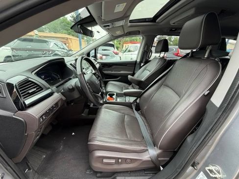 Used 2021 Honda Odyssey Elite image 9