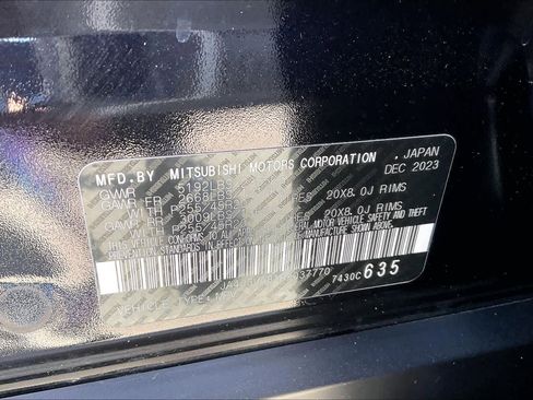 Used 2024 Mitsubishi Outlander SE FWD image 32
