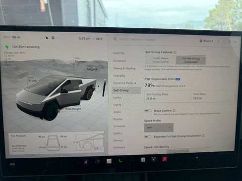 Used 2024 Tesla Cybertruck AWD Crew Cab image 16