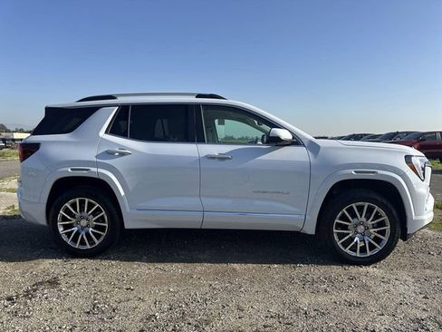 New 2026 GMC Terrain Denali image 3