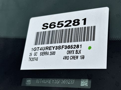 New 2025 GMC Sierra 2500 Denali w/ Denali Reserve Package image 39