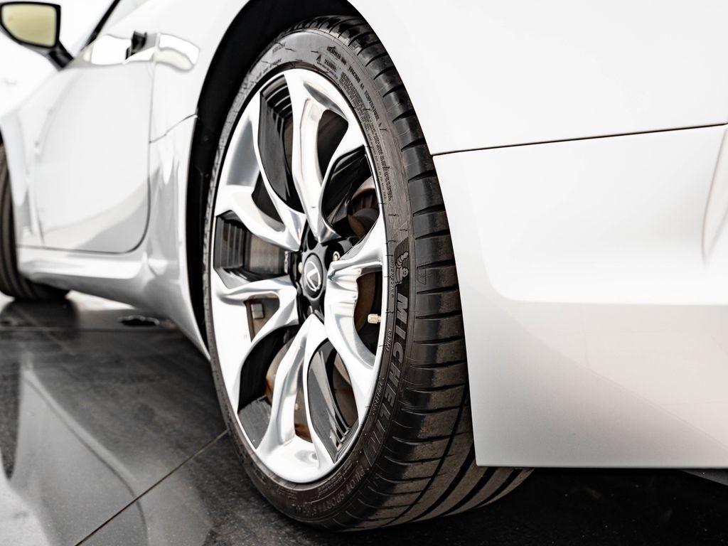 Used 2018 Lexus LC 500 Coupe w/ Touring Package RWD image 46
