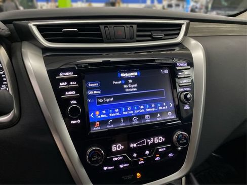 Used 2017 Nissan Murano S w/ Navigation Package AWD/4WD image 29