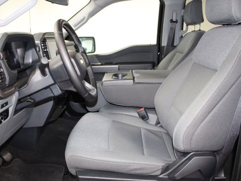 Used 2025 Ford F150 XLT w/ Equipment Group 301A Standard image 18