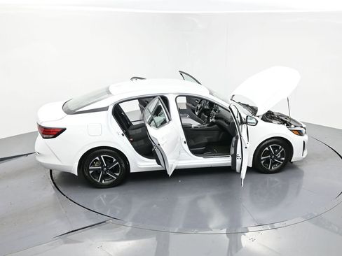 Used 2025 Nissan Sentra SV w/ All-Weather Package FWD image 27