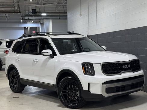 Used 2023 Kia Telluride EX X-Line image 2