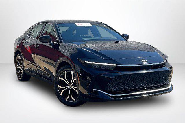 Certified 2026 Toyota Crown AWD/4WD image 1