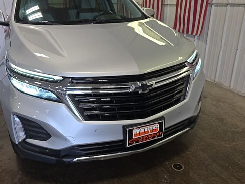 Used 2022 Chevrolet Equinox LT AWD/4WD image 20