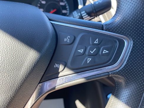 Used 2024 Chevrolet Malibu LT FWD image 24