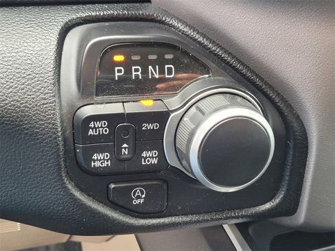 Used 2021 RAM 1500 Big Horn image 23