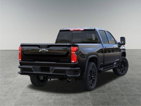 New 2026 Chevrolet Silverado 2500 High Country w/ High Country Premium Package AWD/4WD image 4