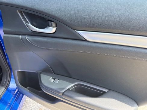 Used 2017 Honda Civic EX-L image 38