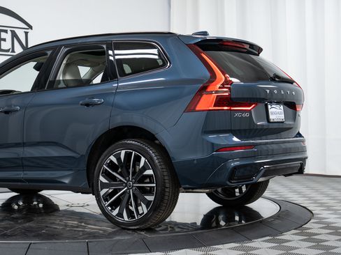 New 2026 Volvo XC60 T8 Ultra w/ Protection Package Premier image 29