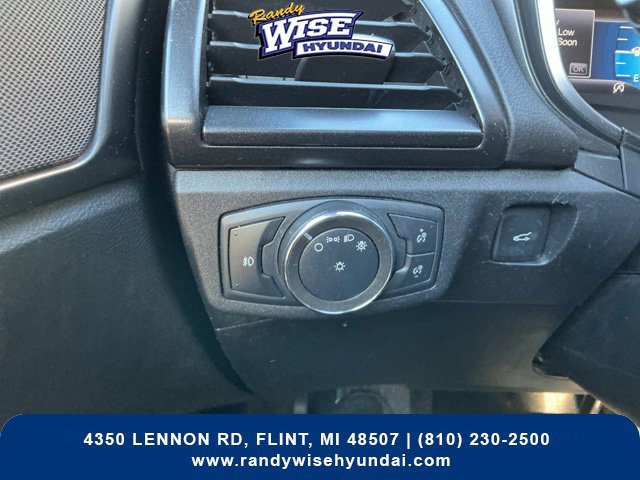 Used 2020 Ford Fusion Titanium FWD image 19