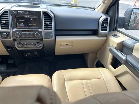 Used 2015 Ford F150 XLT w/ Equipment Group 302A Luxury image 14