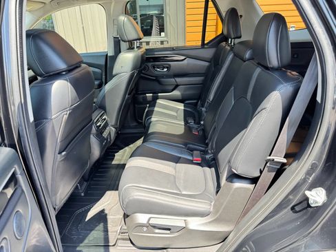 Used 2023 Honda Pilot Touring image 21