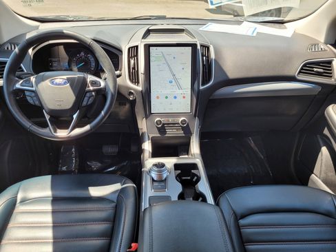 Certified 2022 Ford Edge SEL w/ Sport Appearance Package image 9