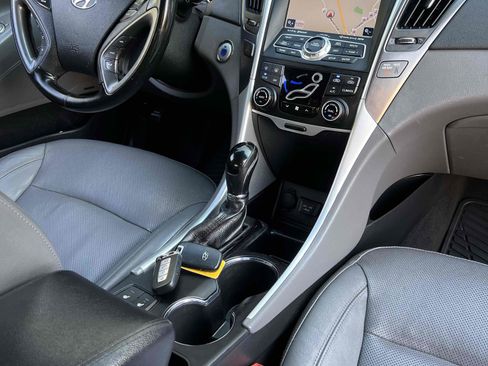 Used 2013 Hyundai Sonata Limited FWD image 12