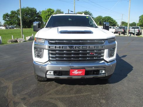 Used 2020 Chevrolet Silverado 2500 LTZ w/ LTZ Premium Package AWD/4WD image 11