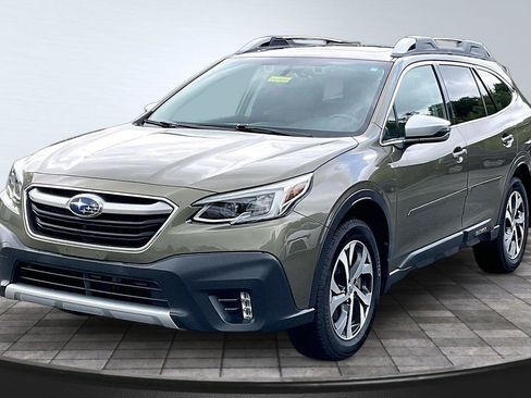 Used 2020 Subaru Outback Touring XT AWD/4WD image 12
