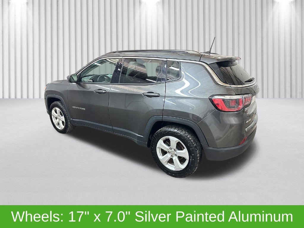 Used 2019 Jeep Compass Latitude w/ Popular Equipment Group AWD/4WD image 10