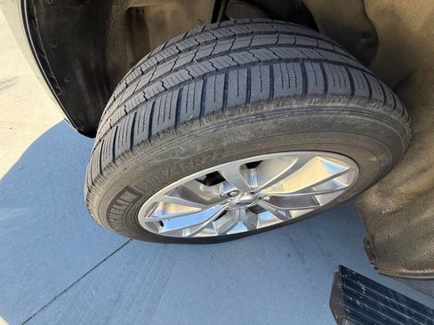 Used 2018 Ford Expedition Max Limited w/ Equipment Group 301A RWD image 21