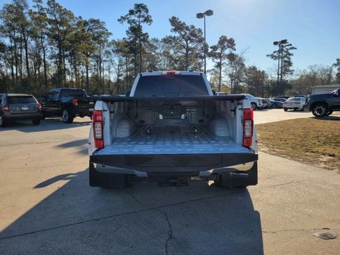 Used 2022 Ford F350 Lariat w/ Lariat Ultimate Package image 7