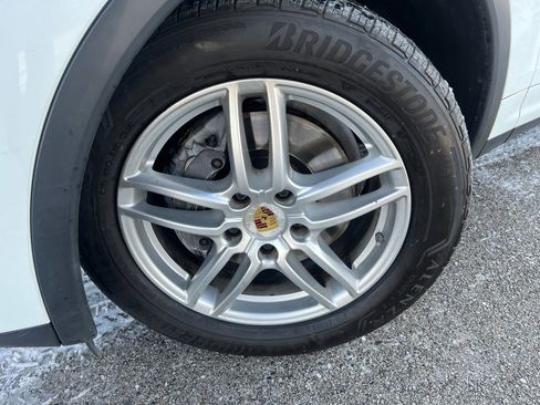 Used 2015 Porsche Cayenne Diesel image 39