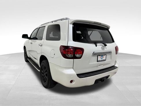 Used 2018 Toyota Sequoia Platinum AWD/4WD image 43