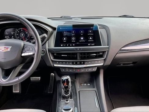 Used 2022 Cadillac CT5 Premium Luxury AWD/4WD image 9